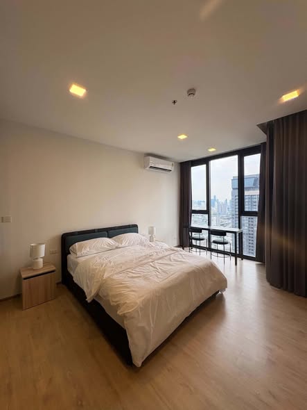 bedroom of XT Phayathai