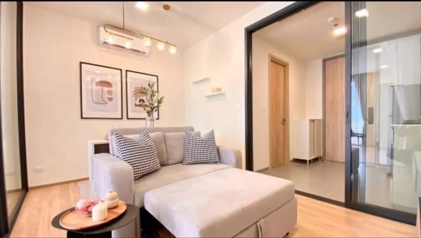 living room and room interior of XT Phayathai