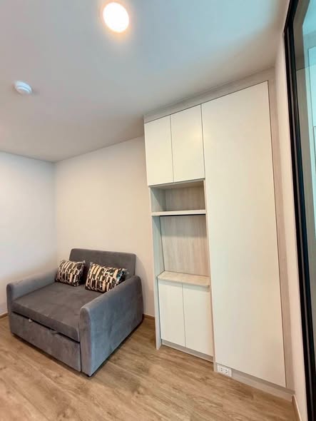 bedroom and room interior of ไฮ ไรส์ สุขุมวิท 101 HI Rise Sukhumvit 101
