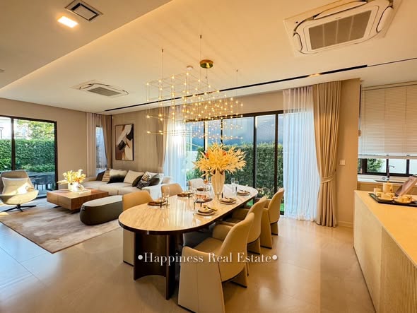 living room and room interior of มัณฑนา บางนา กม.15 | MANTANA Bangna km. 15