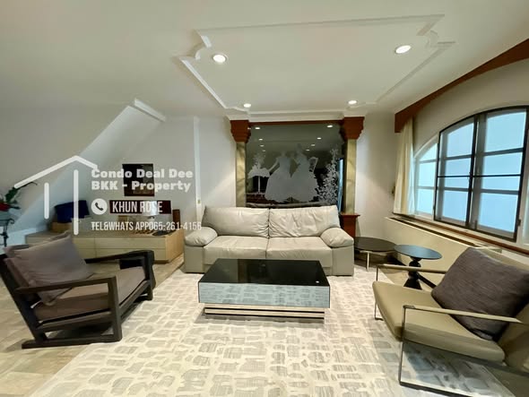 living room of 2 storey townhome for daily weekly rent