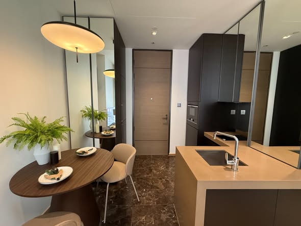 bathroom and kitchen of 28 Chidlom