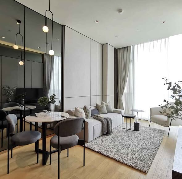 living room of 28 Chidlom