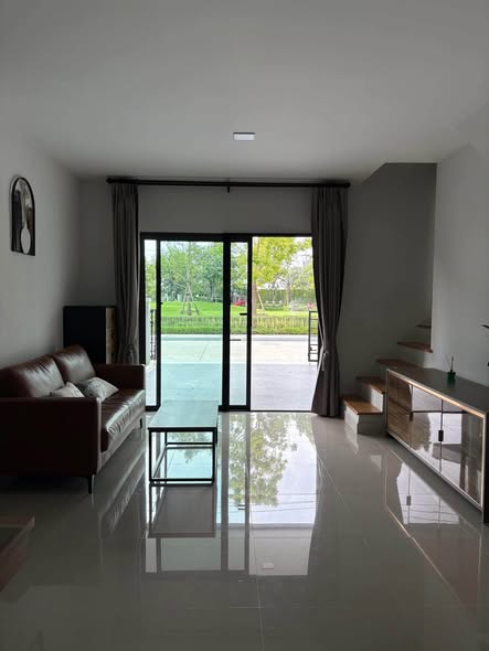 living room and room interior of พลีโน่ สุขุมวิท-บางนา 3 Pleno Sukhumvit-Bangna 3