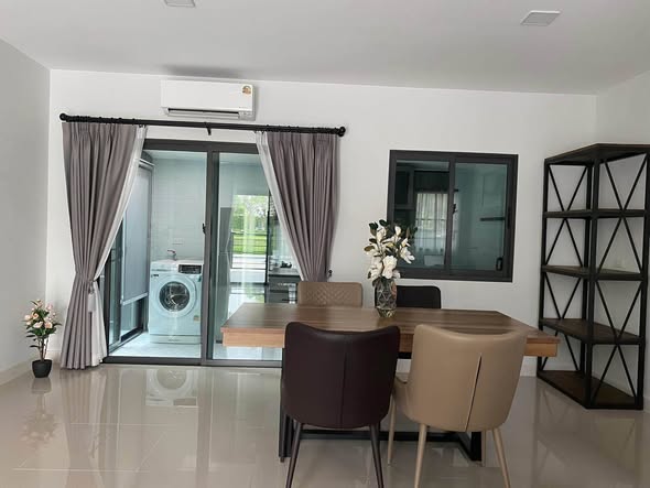 living room and room interior of พลีโน่ สุขุมวิท-บางนา 3 Pleno Sukhumvit-Bangna 3