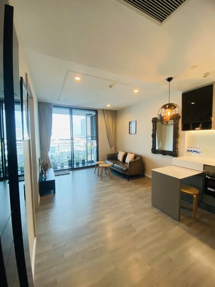 living room of 333 Riverside