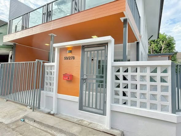 ร้านบ้านหัวมุม รัชดาซอย3(Baan hua mum ratchada soi3)