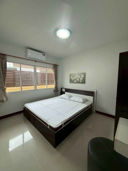 bedroom of คอนโดวันพลัส สวนดอก 4 (One Plus Suandok 4)