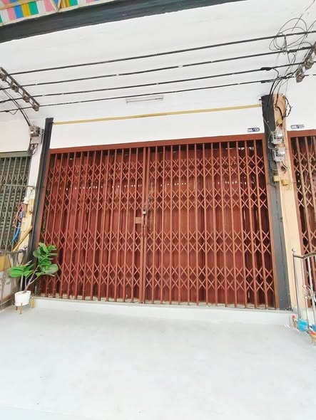ขายอาคารพาณิชย์ 4.5 ชั้น ใกล้รถไฟฟ้า ติดถนนใหญ่รามอินทรา 67 (์Naturbliss Estate)