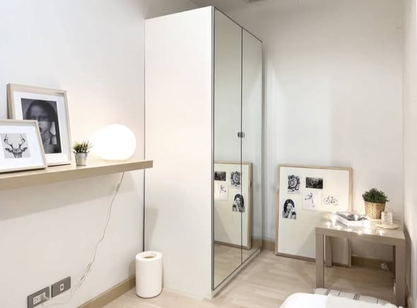 room interior and bathroom of 59 Heritage