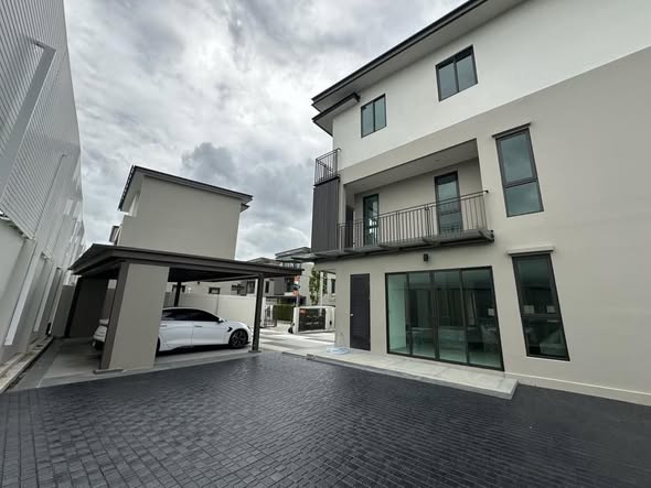 บ้านลลิล รัตนาธิเบศร์ – เวสต์เกต