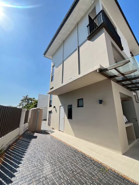 บ้านลลิล รัตนาธิเบศร์ – เวสต์เกต