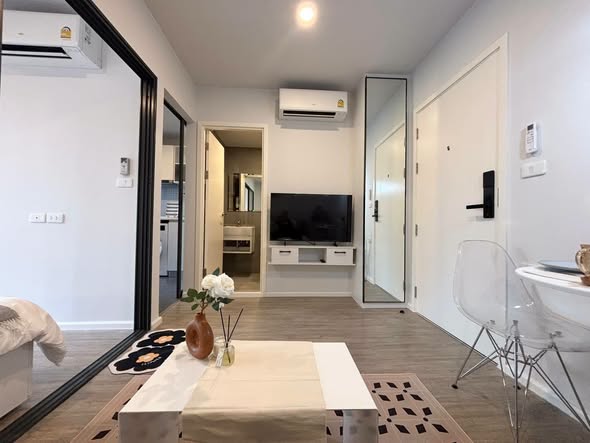 bedroom and room interior of บลู สุขุมวิท 89 | blue Sukhumvit 89