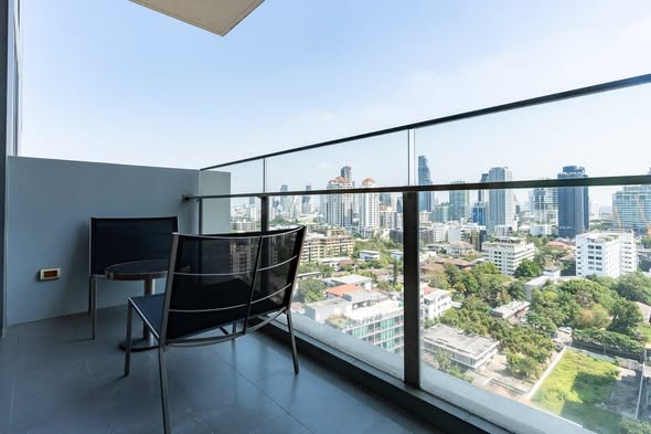 AEQUA Residence Sukhumvit 49 dad no3