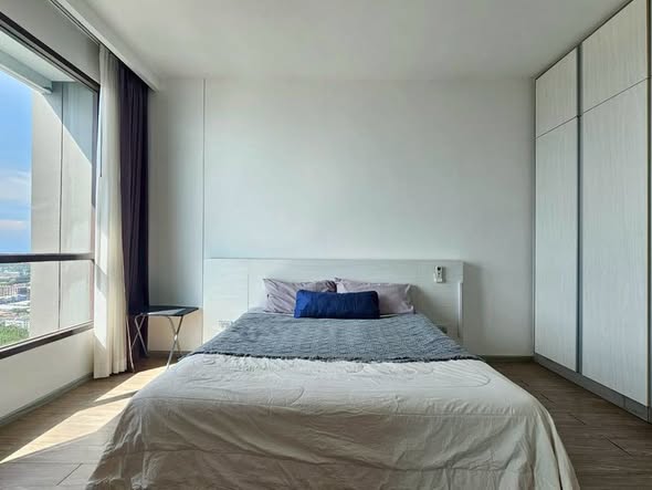 AERAS Beachfront Condominium Jomtien Pattaya