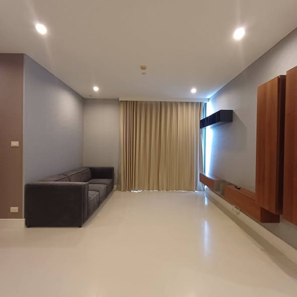 room interior of Aguston Sukhumvit 22