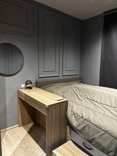 bedroom of Altitude Unicorn Sathorn