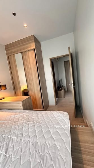 bedroom of Altitude Unicorn Sathorn