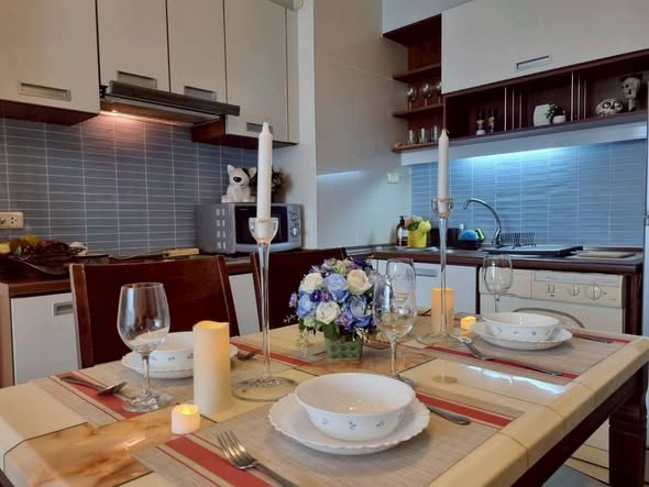 kitchen of AROM WONGAMAT