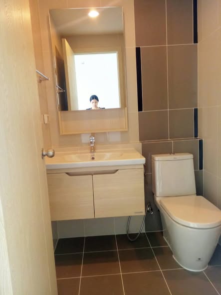 bathroom of Artemis Sukhumvit 77