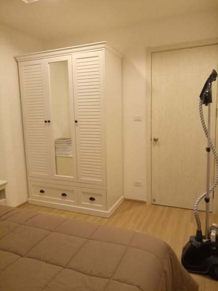 bedroom and room interior of Artemis Sukhumvit 77