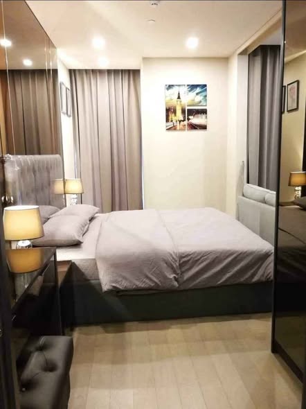 bedroom of Ashton Asoke