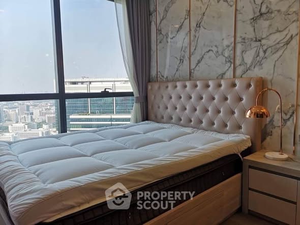 bedroom of Ashton Chula-Silom