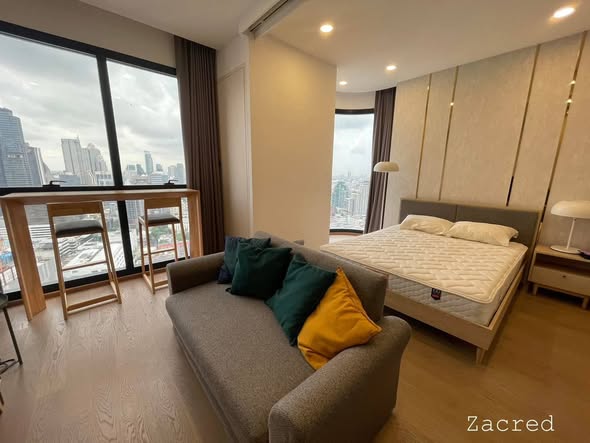 bedroom of Ashton Chula-Silom