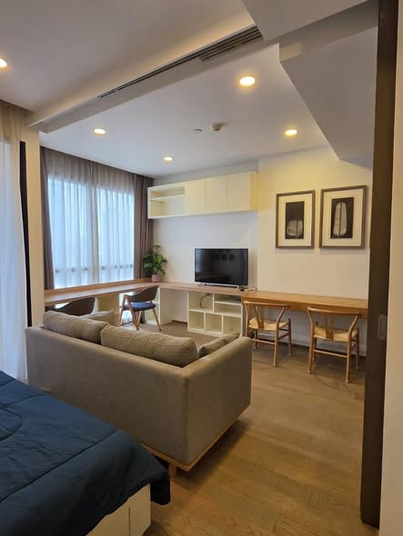 bedroom and living room and room interior of Ashton Chula-Silom