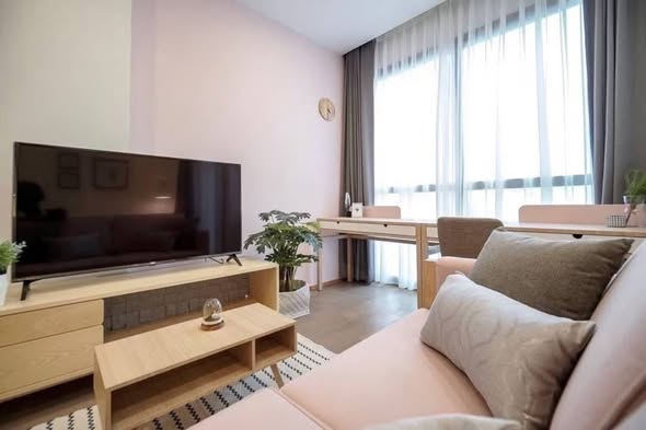 living room and bedroom of Ashton Chula-Silom