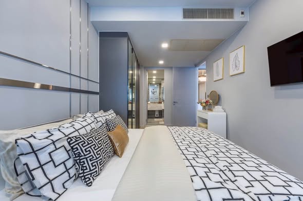 bedroom of Ashton Residence 41