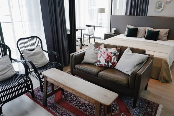 bedroom and living room of Ashton Silom