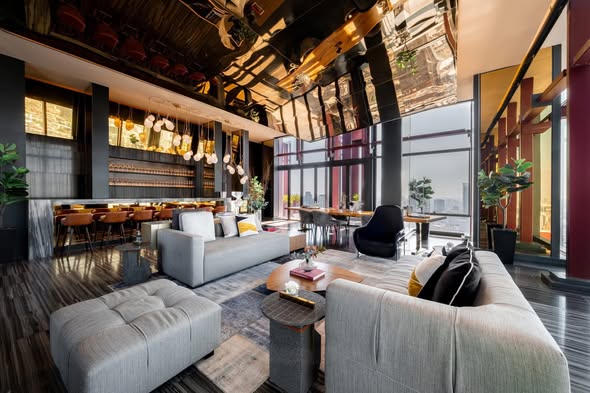 living room of Ashton Silom