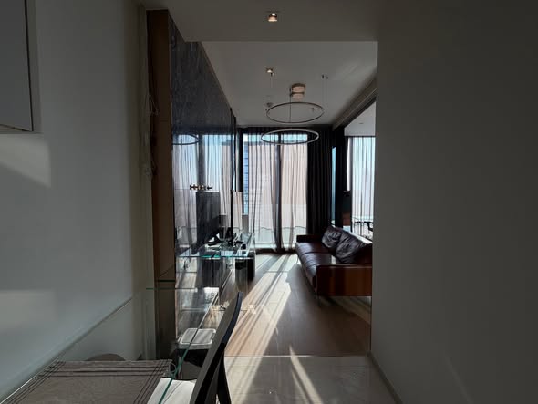 room interior of Ashton Silom