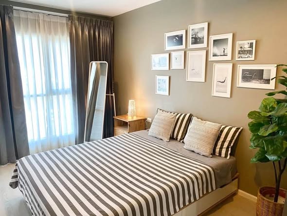 bedroom of Aspire Rama 9