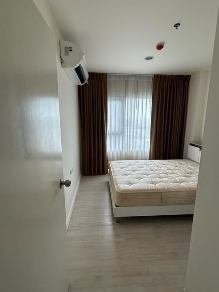 bedroom of Aspire Sathorn – Tha Phra