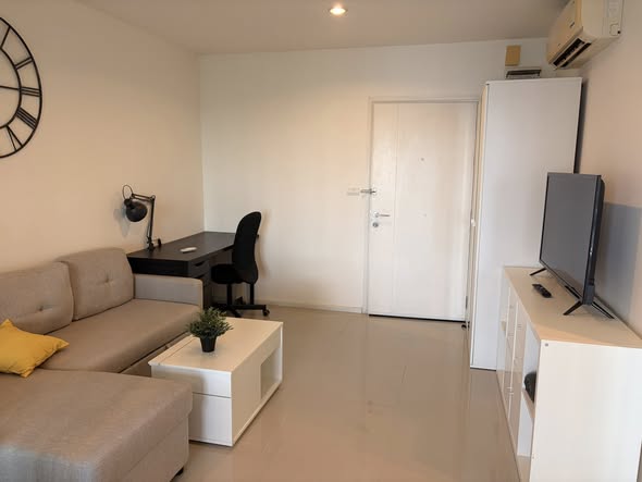 bedroom of Aspire Sukhumvit 48