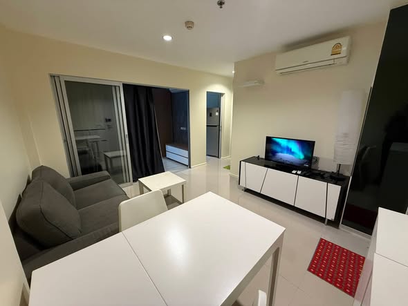 living room of Aspire Sukhumvit 48