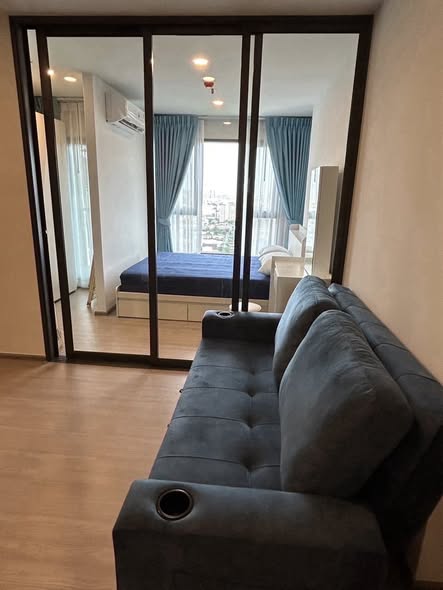 bedroom and living room and room interior of Aspire Sukhumvit-Rama 4
