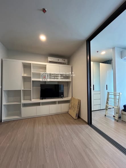 room interior of Aspire Sukhumvit-Rama 4