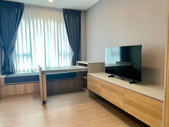 room interior of Aspire Sukhumvit-Rama 4