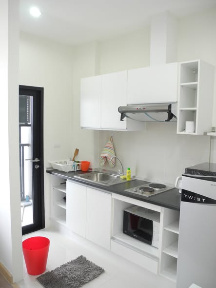 kitchen of Astro