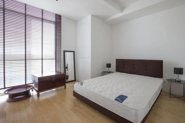 bedroom of Athenee Residence