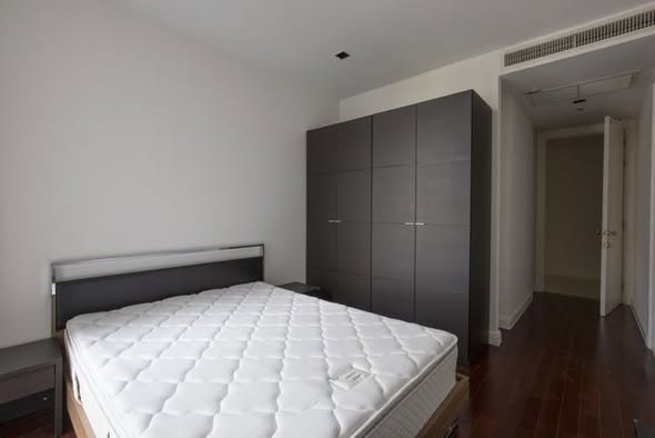 bedroom of Athenee Residence