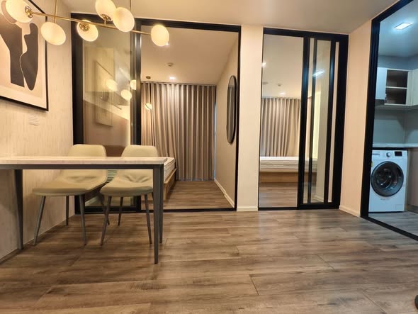 room interior of Atmoz รัชดา-ห้วยขวาง คอนโด
