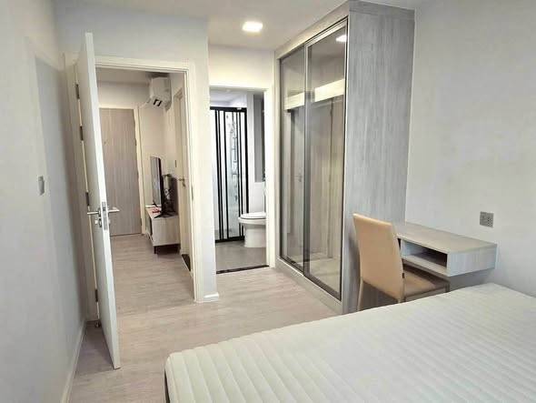 bedroom and room interior of Atmoz Tropicana Bangna