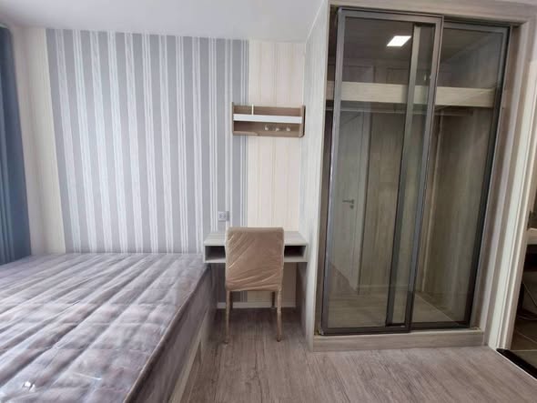 bedroom and room interior of Atmoz Tropicana Bangna