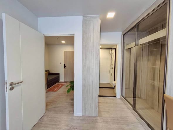 room interior of Atmoz Tropicana Bangna