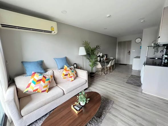 living room of ATTITUDE BEARING CONDOMINIUM