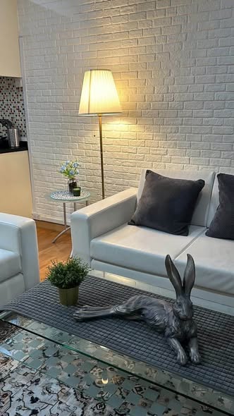 living room of Baan Klang Krung Siam-Pathum Wan